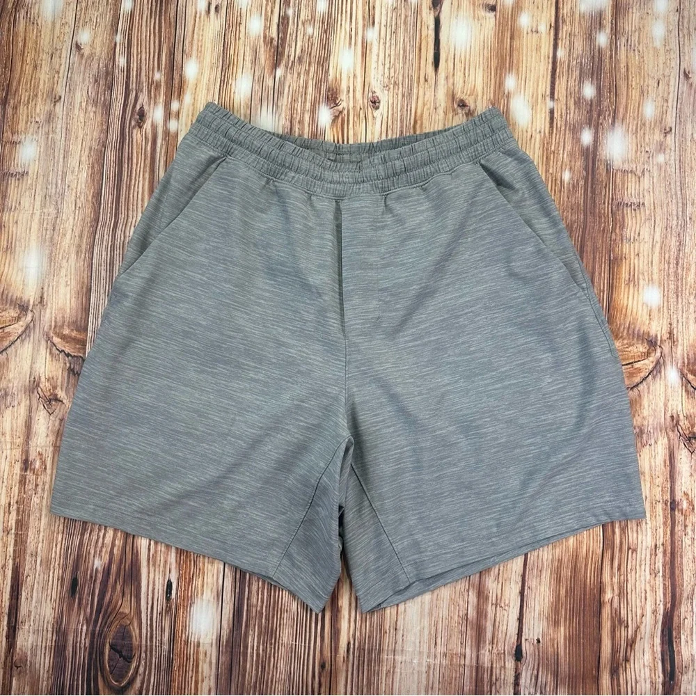 Lululemon Athletica Men's Gray Athletic Shorts Size Medium